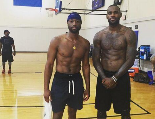 TA：阿韦洛亚在阿隆索替代者名单中；克洛普对在红牛工作满意（TA：阿韦洛亚入选阿隆索接班人名单；克洛普对在红牛的工作感到满意）