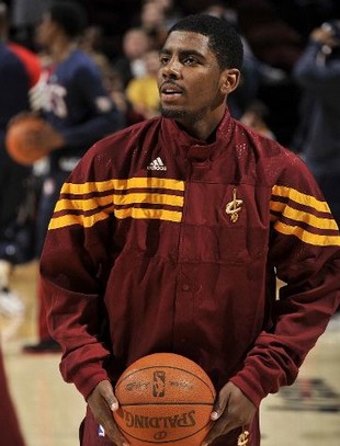 TA：纽卡正关注德甲市场，有意引进哈努斯和科贝尔（TA：纽卡密切关注德甲市场，计划引进哈努斯与科贝尔）