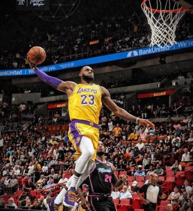 B费成为英超历史上第五位连续5个客场送出助攻的球员（B费成英超史第5人，连续5个客场都有助攻）