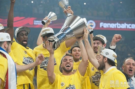 镜报：欧足联驳回水晶宫欧协联赛程调整申请，将面临9天4赛（镜报：欧足联拒绝水晶宫调整欧协联赛程申请，球队将迎来9天4战）