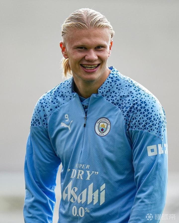 斯基拉：加斯佩里尼不满意齐米卡斯的表现，球员可能重返红军（斯基拉：齐米卡斯表现未获加斯佩里尼认可，或将重返利物浦）