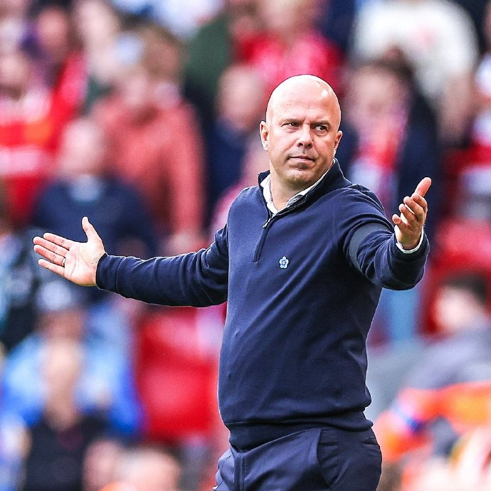 辽宁男篮11分大胜！杨鸣拒绝爆冷，布朗21分爆发，威尔斯21分（辽宁男篮11分取胜！杨鸣稳阵拒冷门，布朗轰21分，威尔斯同砍21分）