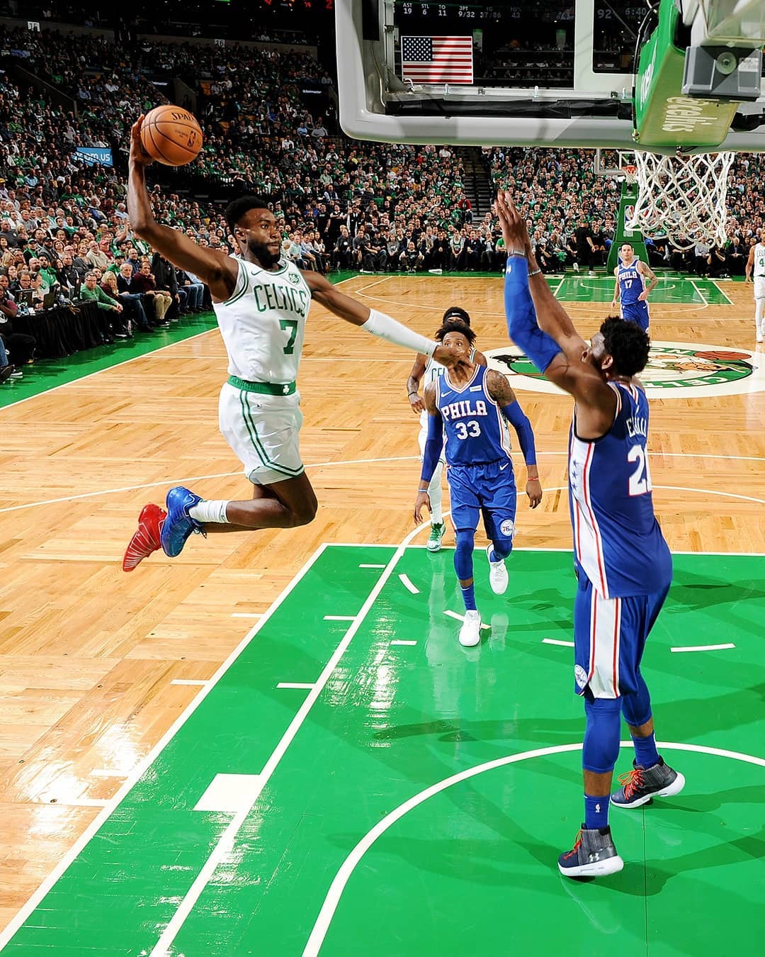 卡布里尼：尤文现在缺少应有的赢球DNA；希望DV9能担起重任（卡布里尼：尤文缺少胜者DNA，盼DV9挑大梁）