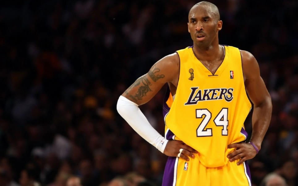 克莱：莫兰特总爱滔滔不绝说个不停，但很少承担责任（克莱谈莫兰特：总是喋喋不休，却难见担当）