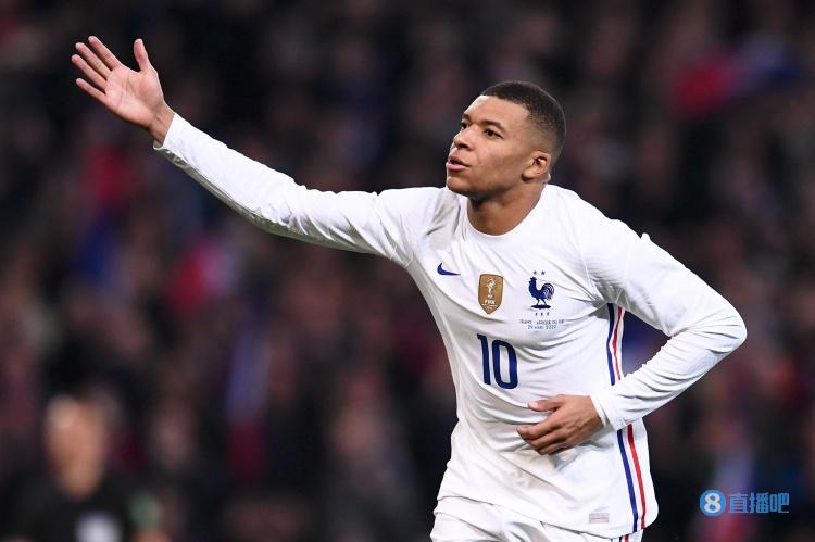 阿斯：贝蒂斯将效仿安东尼模式，打算明年夏窗买断阿姆拉巴特（阿斯报：贝蒂斯拟按安东尼模式运作，明夏买断阿姆拉巴特）