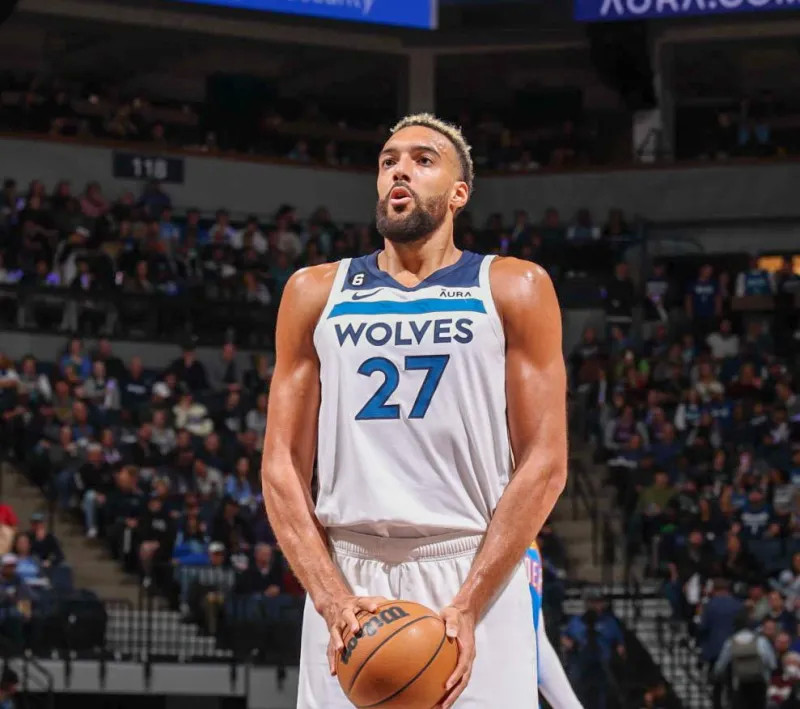 科瓦奇：这是场视觉盛宴，但我们没赢这种精彩又有什么意义呢（科瓦奇：比赛再好看也没用，不赢再精彩都毫无意义）